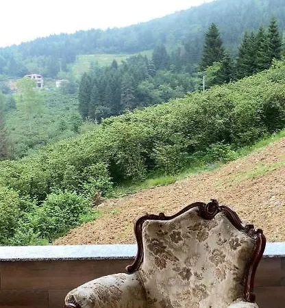 Akcay Omela Koey Evi * Trabzon
